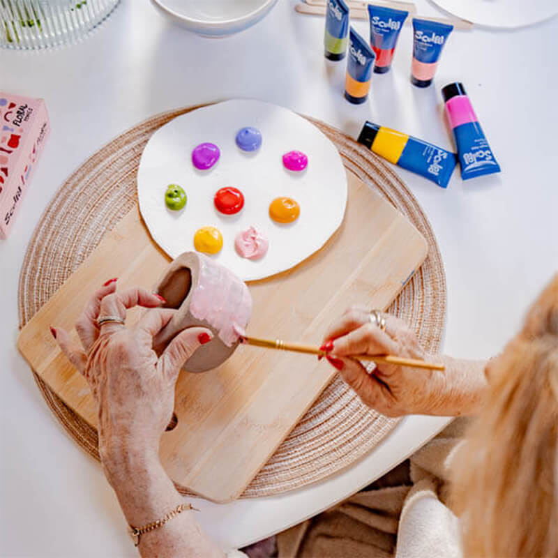 A customer candle making DIY creation